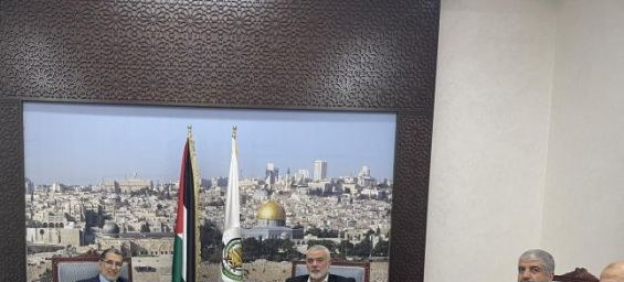 سعد الدين العثماني يلتقي قادة حركة حماس في قطر