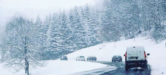 تساقطات ثلجية وموجة برد مرتقبة من السبت إلى الثلاثاء بعدد من مناطق المغرب 