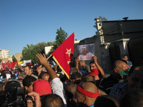 المغرب: مسيرة احتجاجية إلى مقر القنصلية العامة الجزائرية بوجدة (صور)