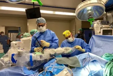 Cheikh Khalifa Hospital in Casablanca performs first robotic surgery with 100% Moroccan team