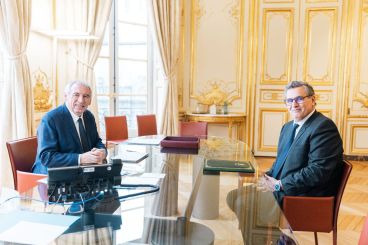 Aziz Akhannouch s’entretient avec le Premier ministre français à Paris