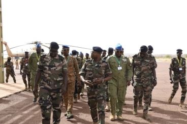 En crise avec l’Algérie, le Mali accueille une réunion militaire de l’Alliance du Sahel