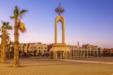 المغرب يرحل صحافييْن إيطالييْن حاولا دخول العيون