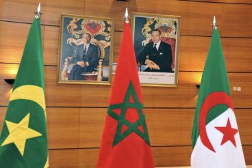 Mauritanie : Le ministre de l’Intérieur reçoit les ambassadeurs du Maroc et de l’Algérie
