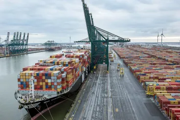 Antwerp woman arrested in Fez for role in 2.3-ton cocaine smuggling attempt