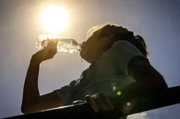 موجة حر تصل إلى 47 درجة من الثلاثاء إلى الجمعة بعدد من مناطق المغرب