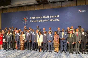 بوريطة يلتقي مع عدد من نظرائه الأفارقة بسيول على هامش الاجتماع الوزاري للقمة الكورية - الافريقية