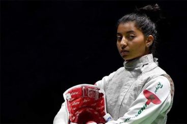 المسايفة: المغربية يسرى زكاراني تتأهل إلى الألعاب الأولمبية باريس 2024