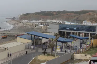 شرطي مغربي يطلب اللجوء السياسي في سبتة