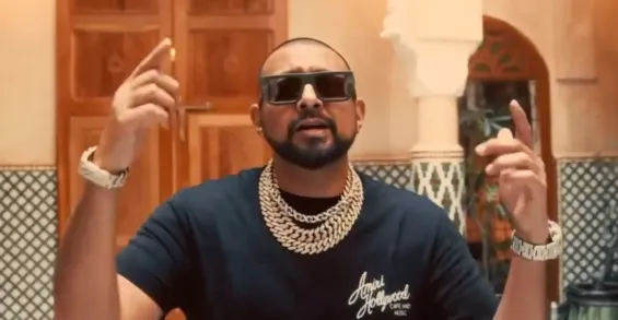 شون بول يصوّر فيديو كليب جديد في رياض مغربي