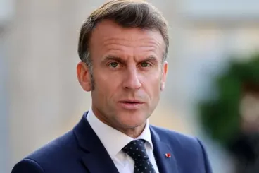 Emmanuel Macron seeks tougher measures against alleged «Islamist infiltration»