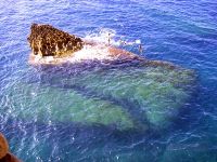 Rocher sous la mer à Cap de l eau alt=